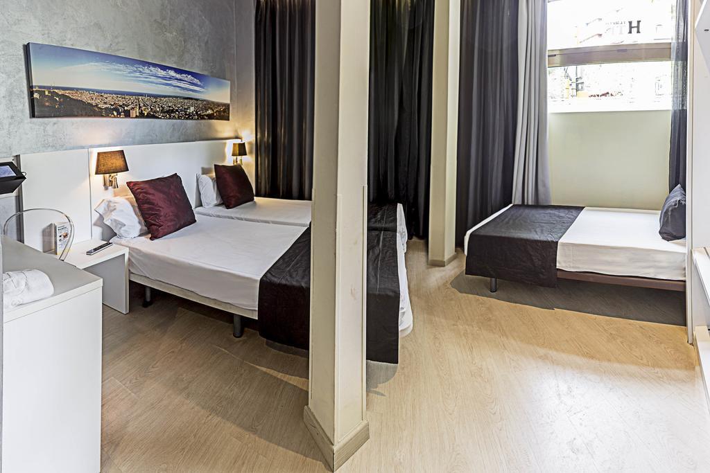 Hostemplo Sagrada Familia Guest house Barcelona